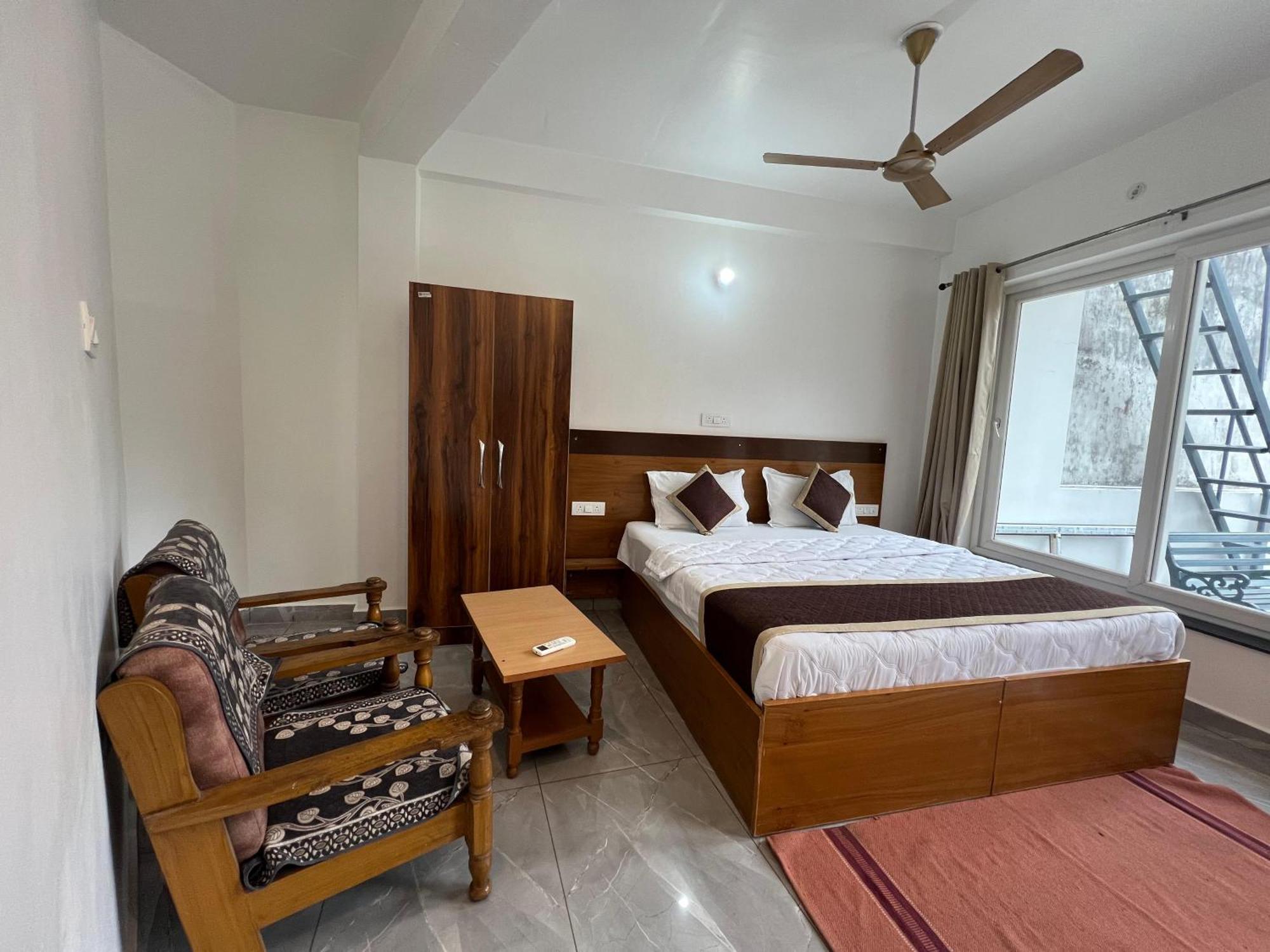 Hotel Manikut Rishīkesh Dış mekan fotoğraf