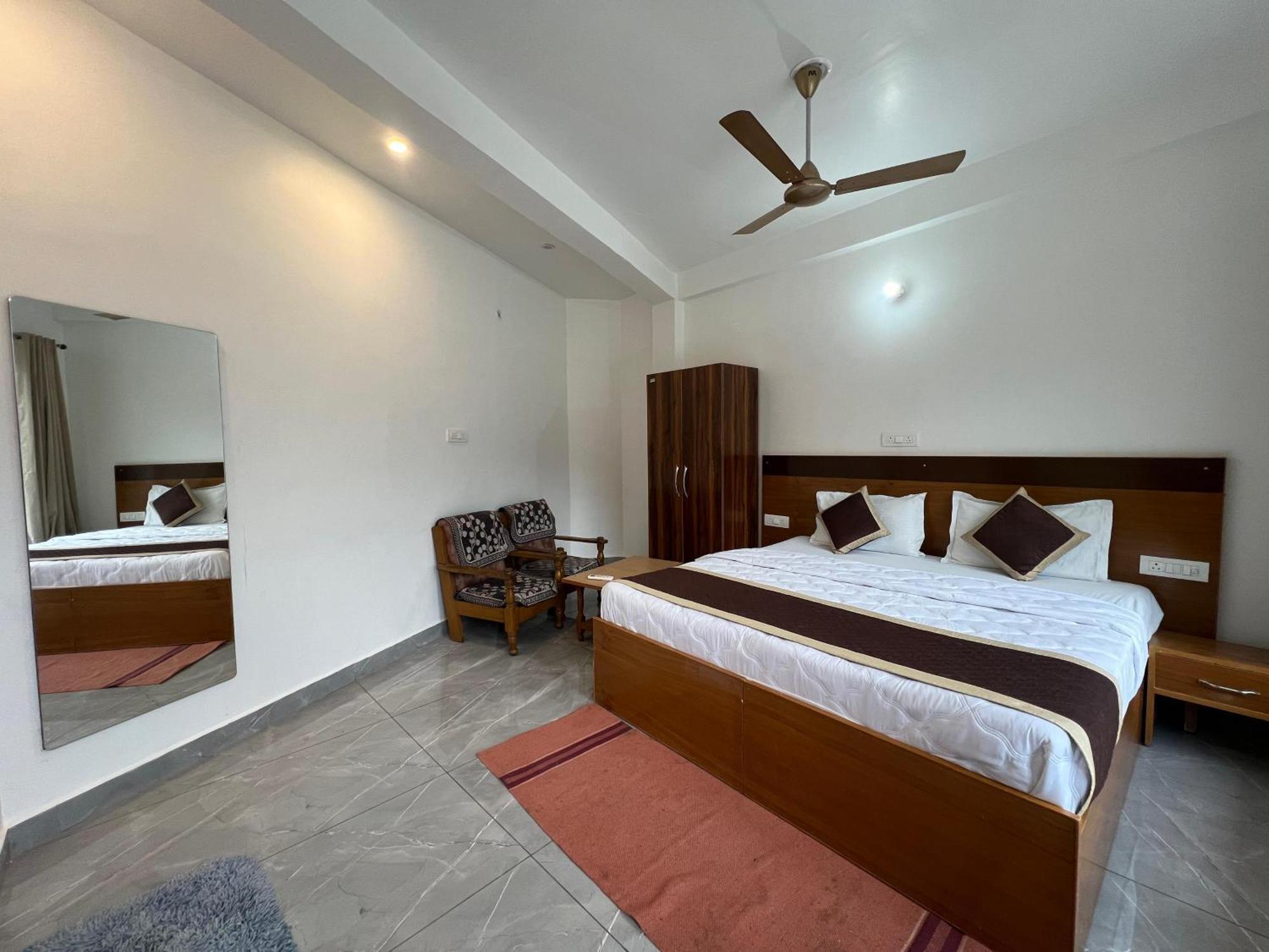 Hotel Manikut Rishīkesh Dış mekan fotoğraf